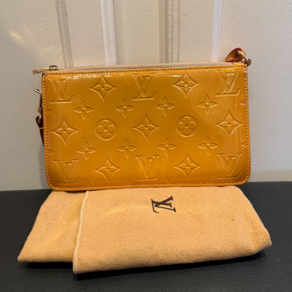 LOUIS VUITTON Monogram Vernis Yellow Lexington Pochette with Dustbag & COA - Picture 2 of 13